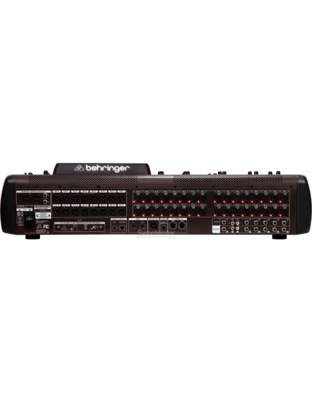 Behringer X32